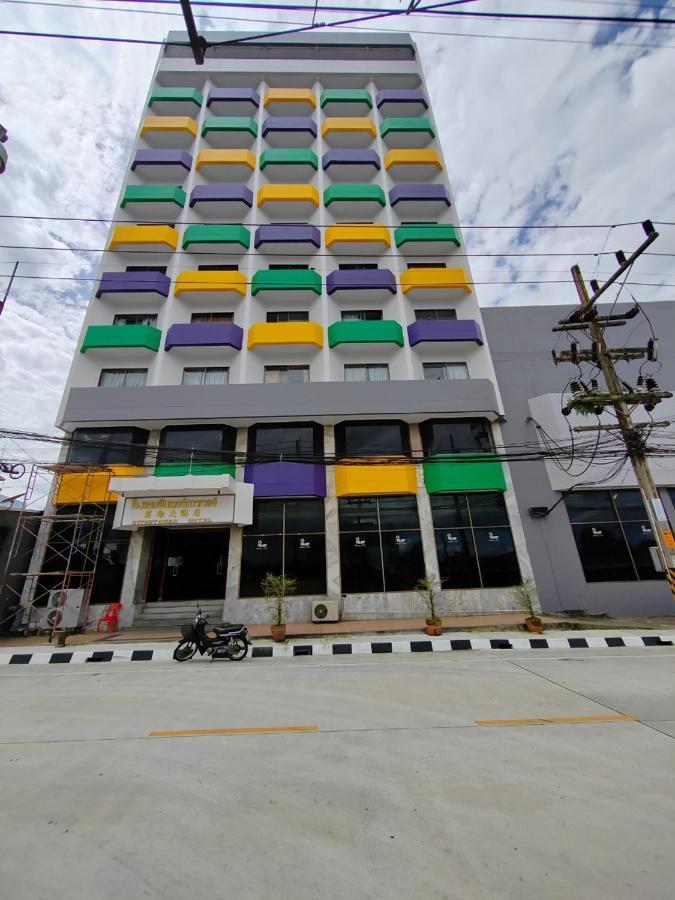 Intertower Hotel Sungai Kolok Eksteriør bilde