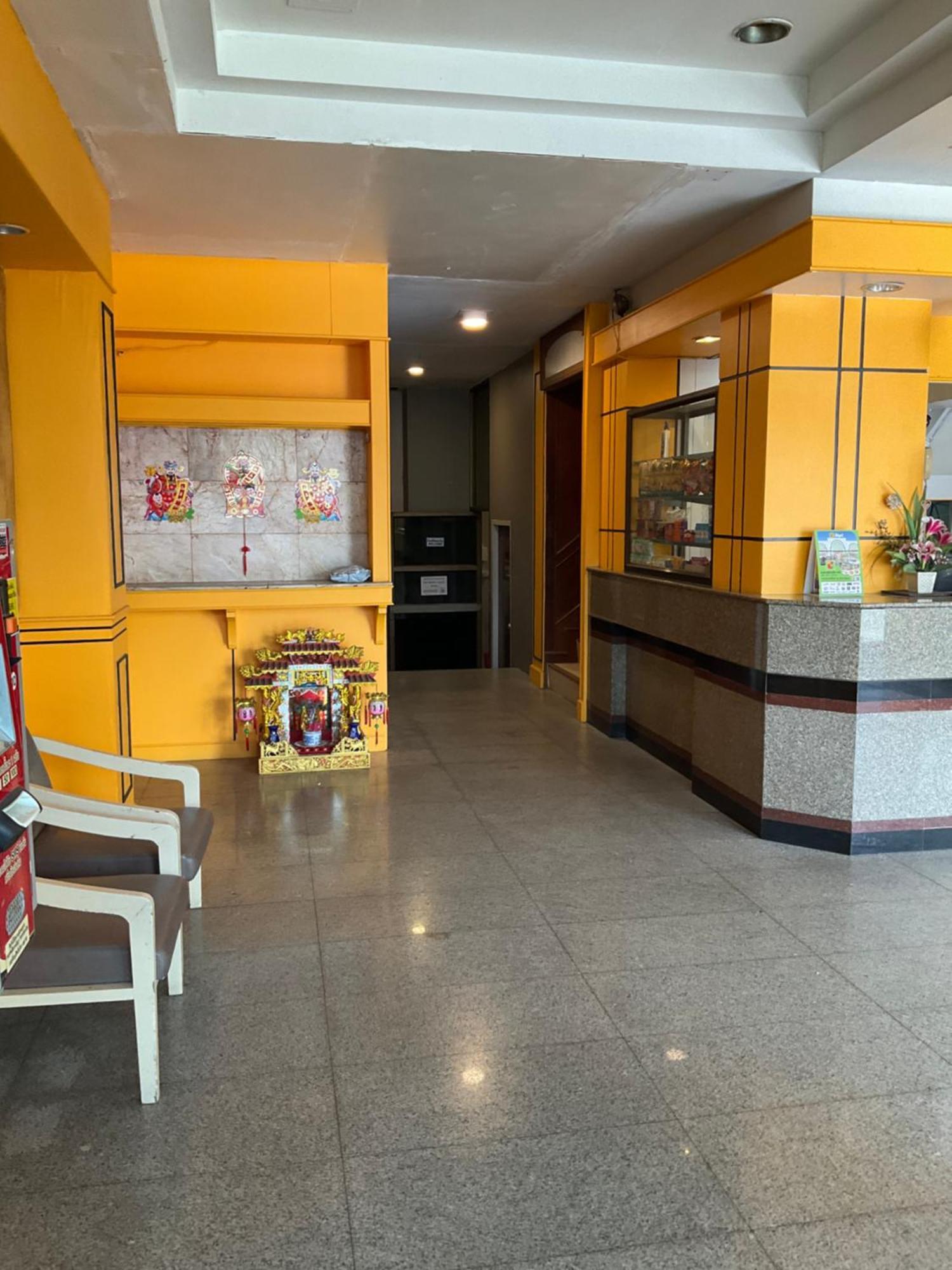 Intertower Hotel Sungai Kolok Eksteriør bilde